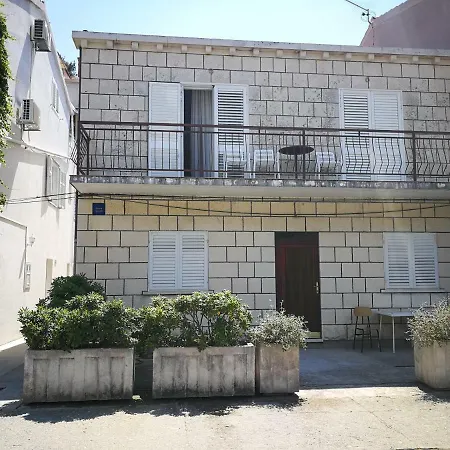 Vukotić House Žuljana