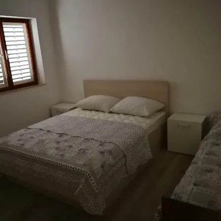 Vukotić House * Žuljana