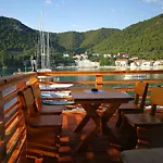 Vukotic House *