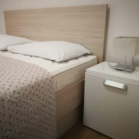 Vukotic House Apartment